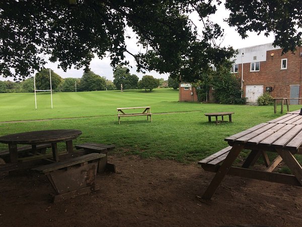 U8s Referee Bookham & Leatherhead